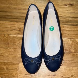 Cole Haan women’s flat blue shoes. Size 7